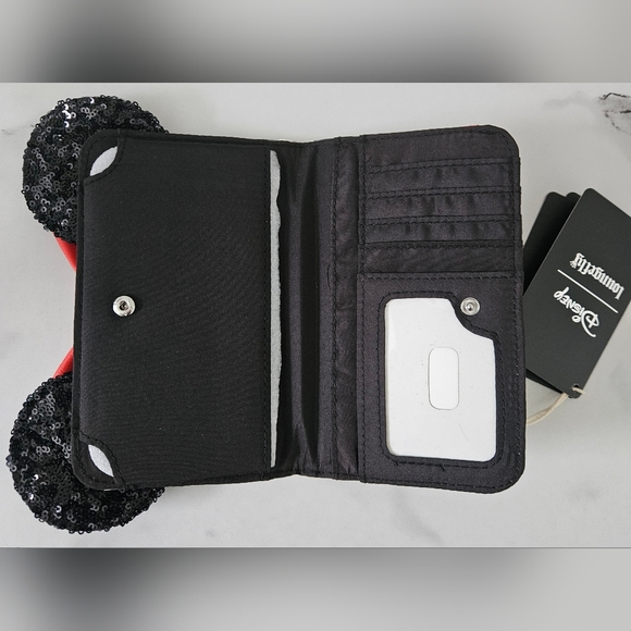 Disney Loungefly Minnie Mouse Wallet,  Minnie Mouse Beauty Set Bundle- NEW - Picture 4 of 7